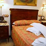 Royal 2* Sitges