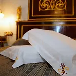 Royal Hotell