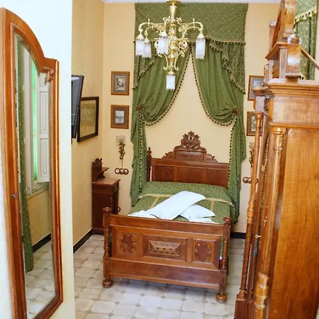 Royal فندق سيدجيس
