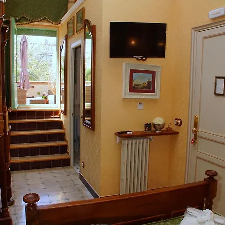 Hotel Royal