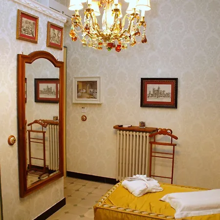 Hotel Royal 2*