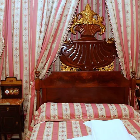 Royal فندق 2*